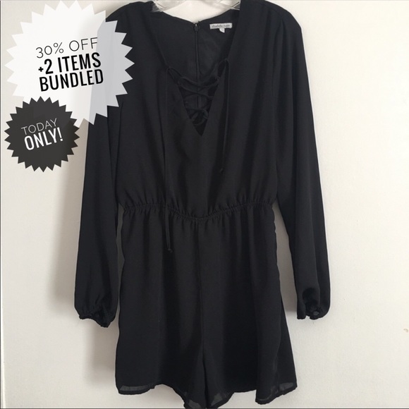 Charlotte Russe Dresses & Skirts - Charlotte Russe Black Zipper Romper